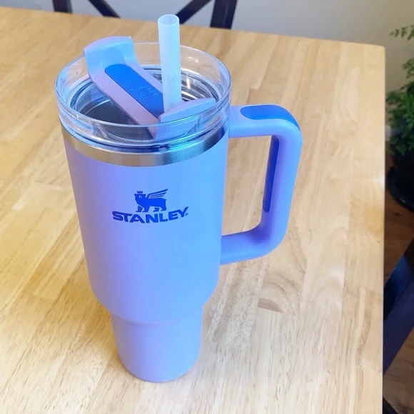 Stanley Quencher H2.0 FlowState Tumbler 40oz Lavender - Picture 3 of 9